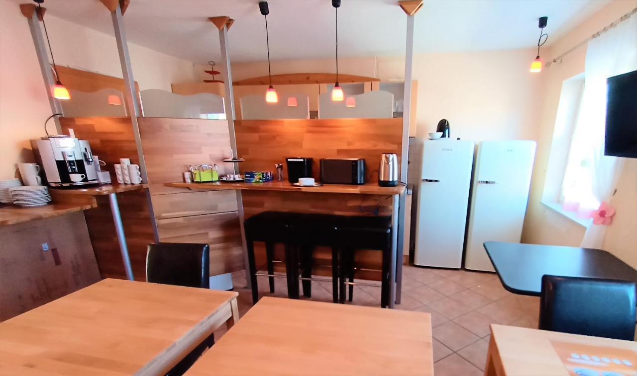 Bodensee Gaestehaus Tettnang Albergo Luaran gambar