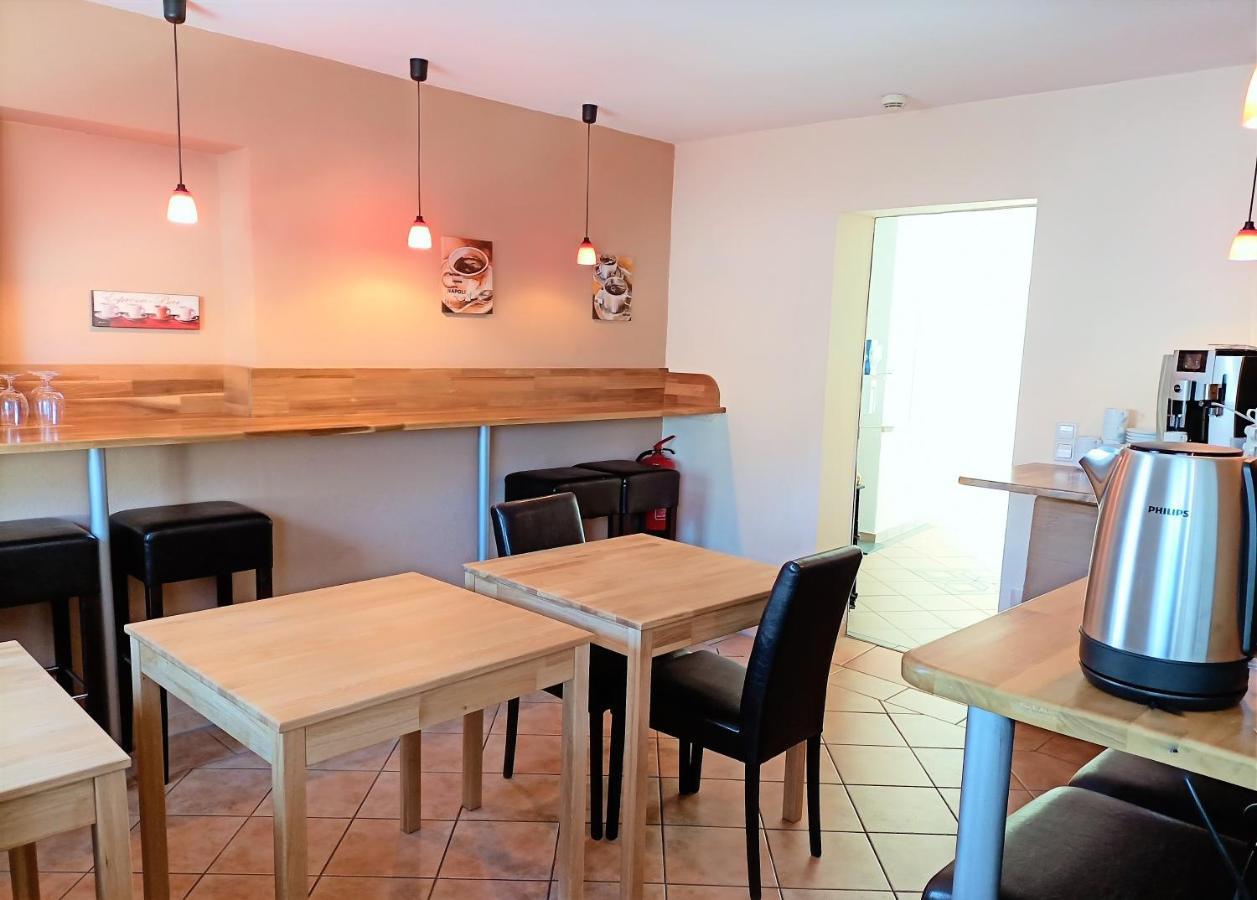 Bodensee Gaestehaus Tettnang Albergo Luaran gambar